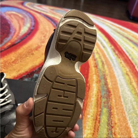 Coach signature leather black and grey tennis shoe - Picture 6 of 6